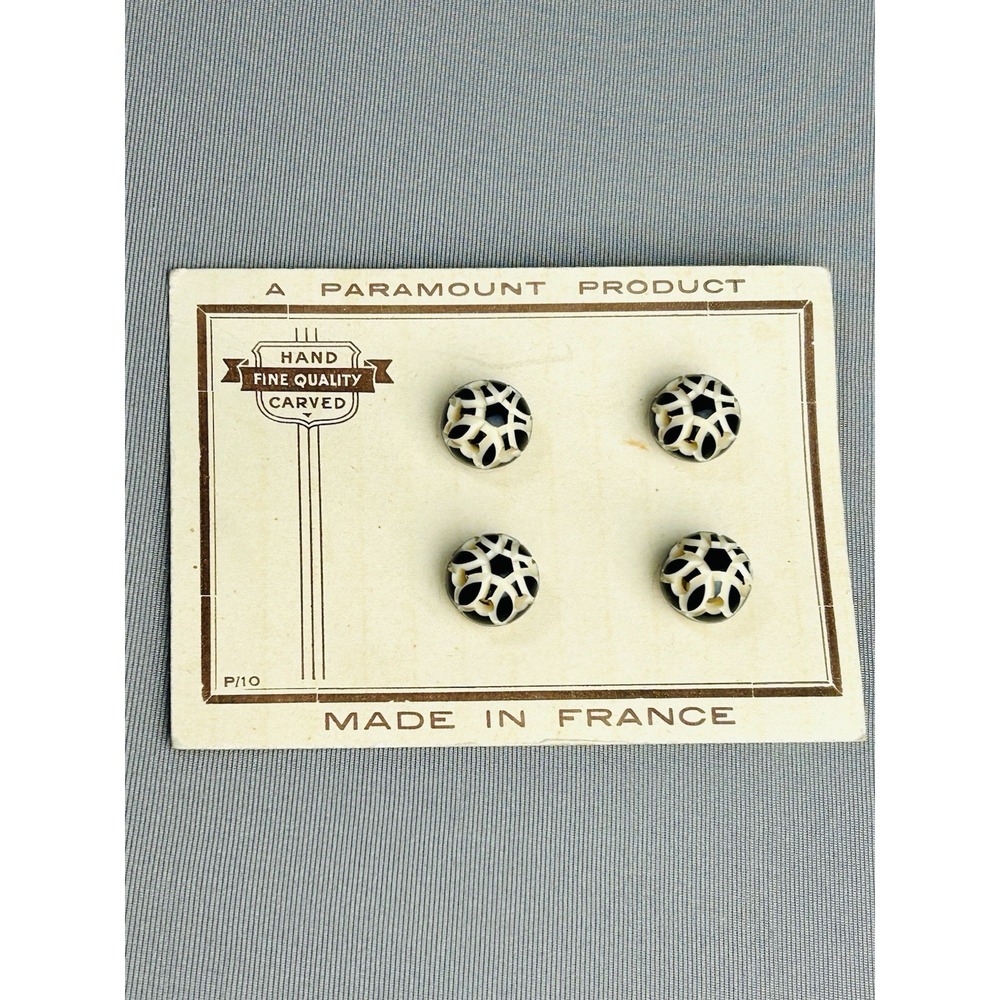 Black & White Carved Paramount Vintage Buttons NEW On Card Set Of 4 READ